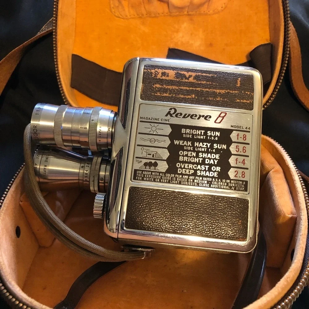 Revere 8mm Movie Camera with Leather Case and 3 UV lenses
